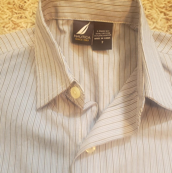 Boys button down - Picture 2 of 3